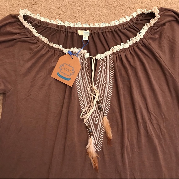 Kori America Off The Shoulder Top NEW Womens Size Small Mocha White Bell Sleeve - Picture 2 of 10